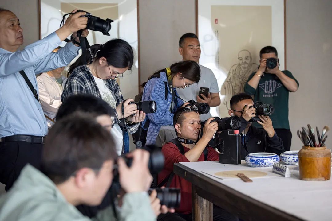 圖集|全國(guó)攝影記者馬克思主義新聞?dòng)^首期培訓(xùn)班圓滿(mǎn)舉辦